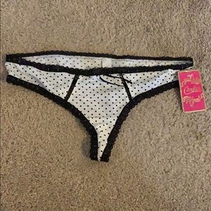 Candies NWT thong